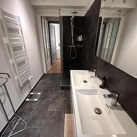 * Le Cathedrale * Apartment Reims Exterior photo