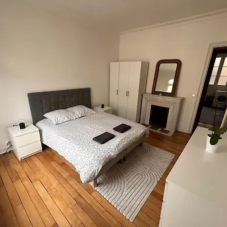 * Le Cathedrale * Apartment Reims Exterior photo